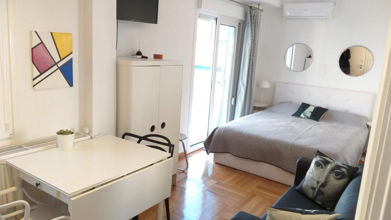 The Cactus Apartment With Large Sunny Balcony Athens Exterior photo